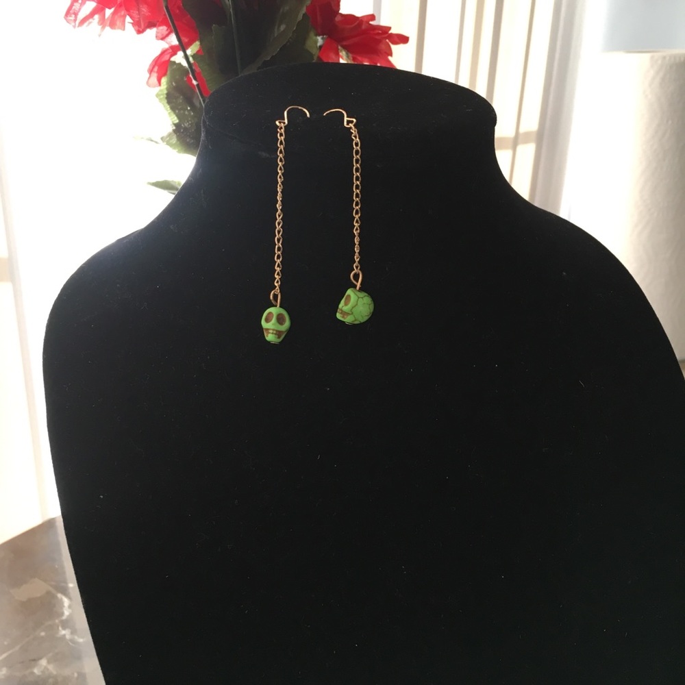 Skull earrings - Picture 2 of 4